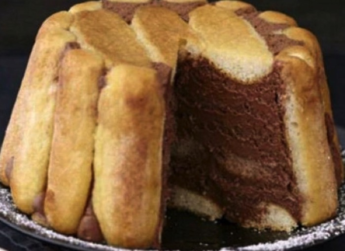 Gâteau de Savoie de Cyril Lignac et Mercotte - Tous en cuisine - Recettes  de cuisine Ôdélices