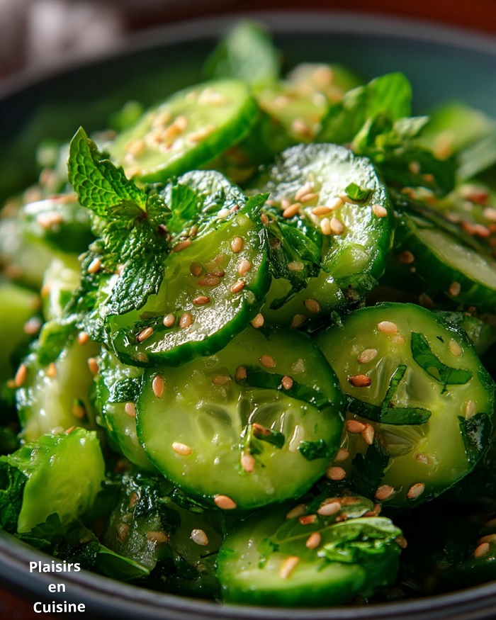 Salade Croquante de Concombre au Gingembre & Soja