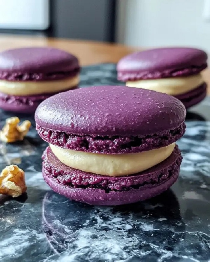 Macarons Salés De Betterave Rose