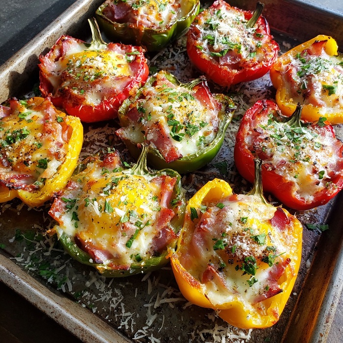 Poivrons Farcis au Jambon et Œuf