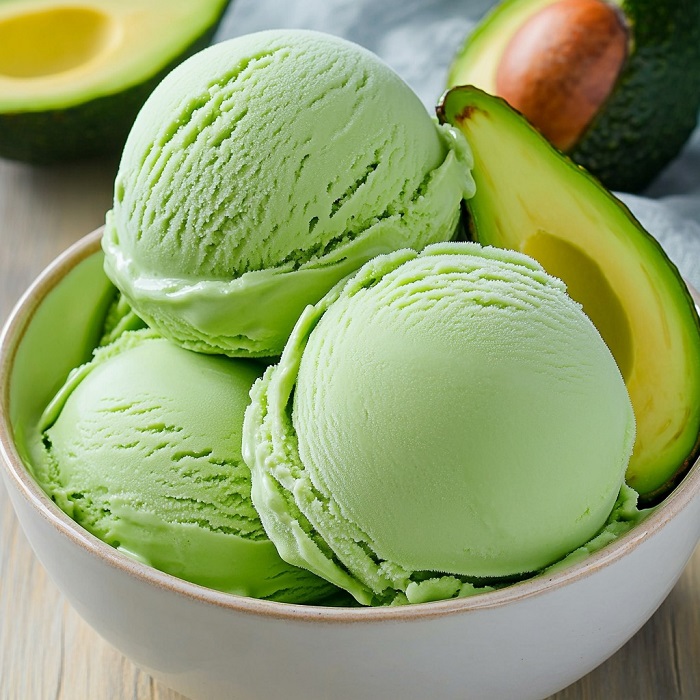 Glace à l’avocat maison
