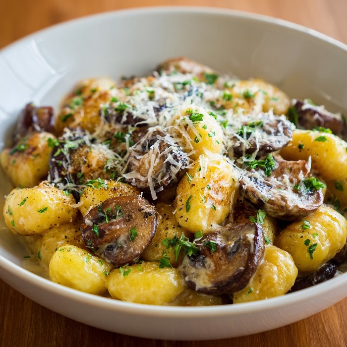 Gnocchis à la crème de champignons