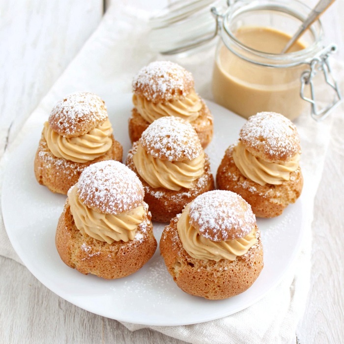 Choux à la crème café