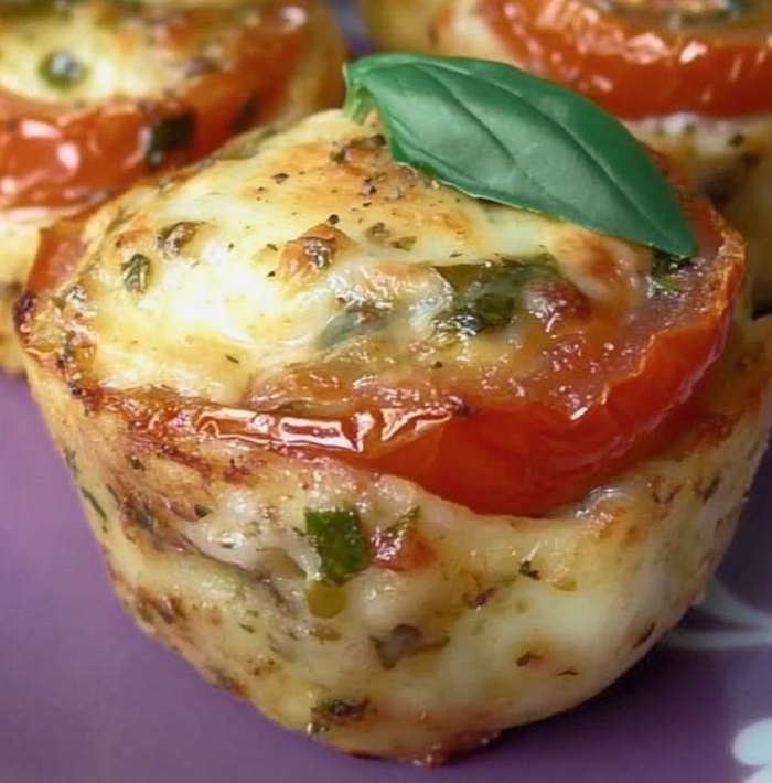 Muffins salés tomate et basilic