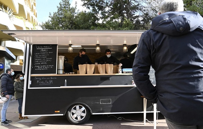 Le food-truck du chef étoilé Alexandre Mazzia a brûlé dans la nuit