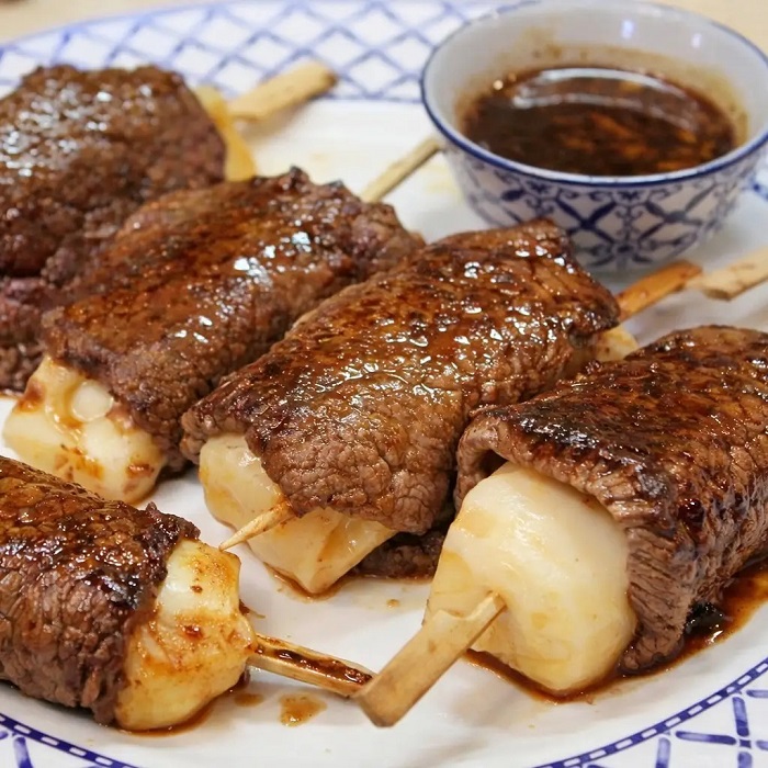 Yakitori de bœuf au fromage à la poêle